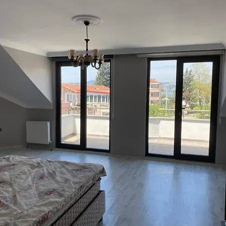Joud Apartman